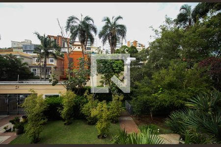 Casa de condomínio à venda com 523m², 4 quartos e 4 vagas Casa de condomínio à venda com 523m², 4 quartos e 4 vagasVista suíte 3