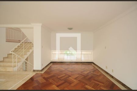 Sala 1 de casa de condomínio à venda com 4 quartos, 523m² em Vila Sonia, São Paulo