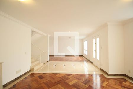 Sala 1 de casa de condomínio à venda com 4 quartos, 523m² em Vila Sonia, São Paulo