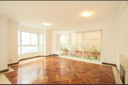 Sala 1 de casa de condomínio à venda com 4 quartos, 523m² em Vila Sonia, São Paulo