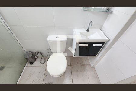 Apartamento para alugar com 75m², 2 quartos e sem vaga Apartamento para alugar com 75m², 2 quartos e sem vagaBanheiro