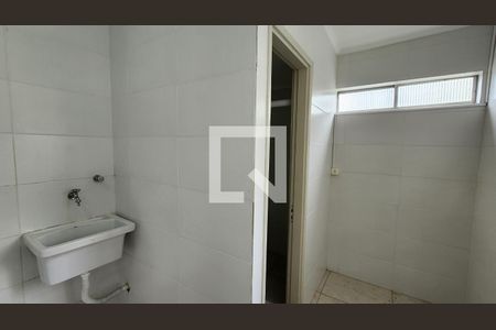 Apartamento para alugar com 75m², 2 quartos e sem vaga Apartamento para alugar com 75m², 2 quartos e sem vagaÁrea de Serviço