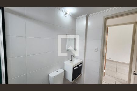Apartamento para alugar com 75m², 2 quartos e sem vaga Apartamento para alugar com 75m², 2 quartos e sem vagaDetalhe do banheiro