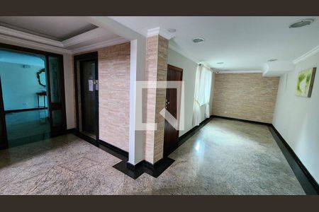 Apartamento para alugar com 75m², 2 quartos e sem vaga Apartamento para alugar com 75m², 2 quartos e sem vagaHall de entrada