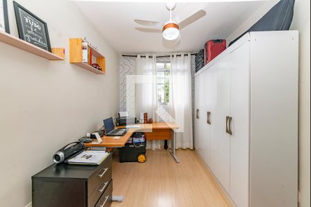 Apartamento à venda com 115m², 4 quartos e 2 vagasQuarto 2