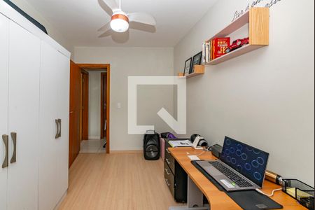 Apartamento à venda com 115m², 4 quartos e 2 vagasQuarto 2