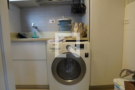 Apartamento à venda com 186m², 3 quartos e 1 vagaÁrea de Serviço