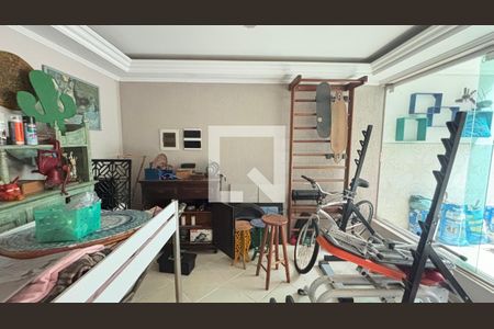 Casa à venda com 450m², 4 quartos e 3 vagasQuarto da Piscina