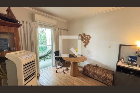 Casa à venda com 450m², 4 quartos e 3 vagasSuite 1