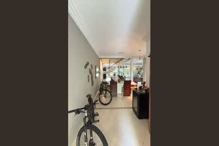 Casa à venda com 450m², 4 quartos e 3 vagasLavabo