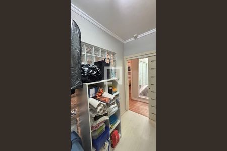 Casa à venda com 450m², 4 quartos e 3 vagasRouparia