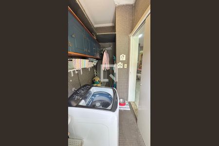 Casa à venda com 450m², 4 quartos e 3 vagasÁrea de Serviço