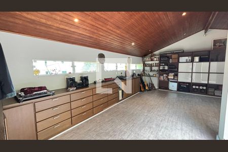 Casa à venda com 450m², 4 quartos e 3 vagasSótão - Estudio