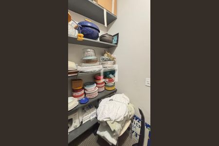 Casa à venda com 450m², 4 quartos e 3 vagasDespensa da Cozinha