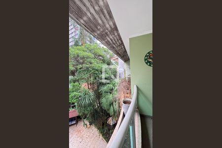 Casa à venda com 450m², 4 quartos e 3 vagasVaranda da Suíte 1