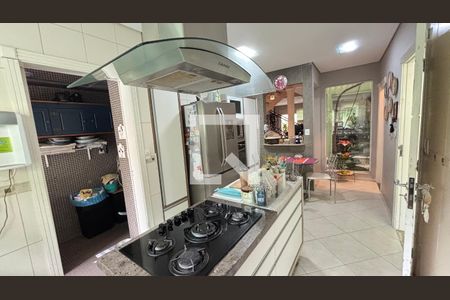 Casa à venda com 450m², 4 quartos e 3 vagasCozinha