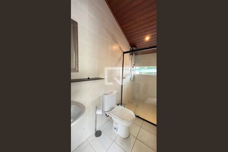 Casa à venda com 450m², 4 quartos e 3 vagasSótão - Banheiro