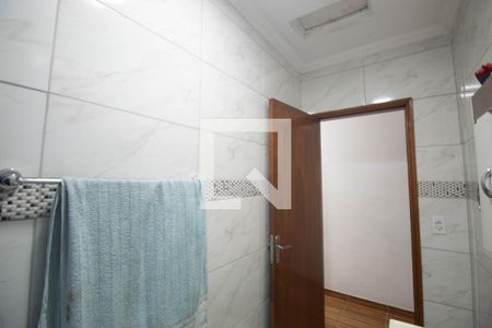 Casa à venda com 2500m², 3 quartos e 2 vagasBanheiro 1