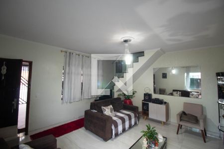 Sala de casa à venda com 3 quartos, 2500m² em Vila Maria Alta, São Paulo