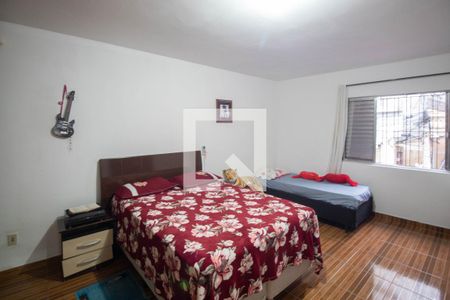 Quarto 1 de casa à venda com 3 quartos, 2500m² em Vila Maria Alta, São Paulo