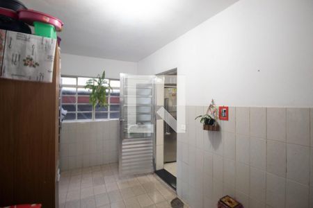 Casa à venda com 2500m², 3 quartos e 2 vagasÁrea de Serviço