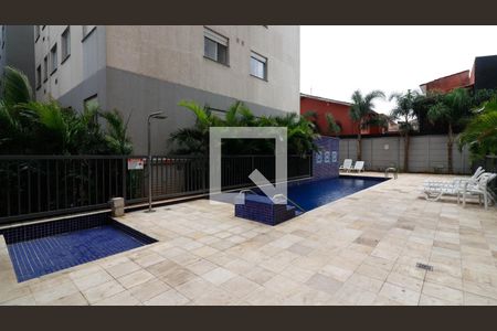 Apartamento para alugar com 42m², 2 quartos e 1 vaga Apartamento para alugar com 42m², 2 quartos e 1 vagaÁrea comum - Piscina