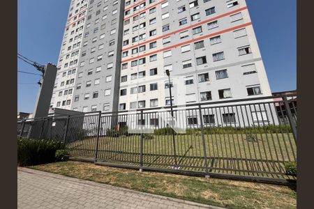 Apartamento para alugar com 42m², 2 quartos e 1 vaga Apartamento para alugar com 42m², 2 quartos e 1 vagaFachada