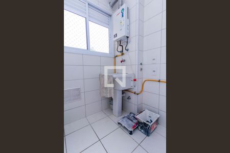 Apartamento para alugar com 65m², 3 quartos e 1 vagaÁrea de Serviço