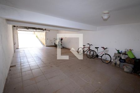 Casa para alugar com 411m², 5 quartos e 4 vagasGaragem