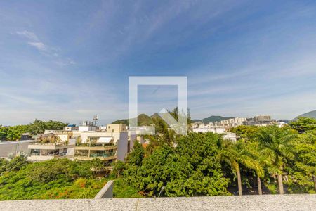 Apartamento à venda com 260m², 3 quartos e 3 vagasCobertura