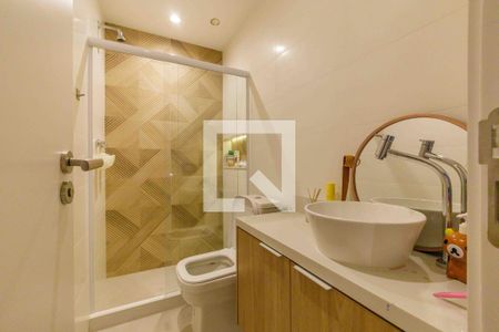 Apartamento à venda com 260m², 3 quartos e 3 vagasBanheiro da Suíte 3