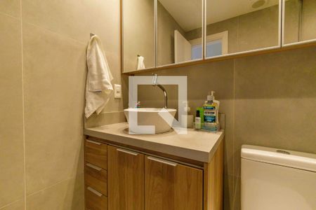 Apartamento à venda com 260m², 3 quartos e 3 vagasBanheiro da Suíte 2