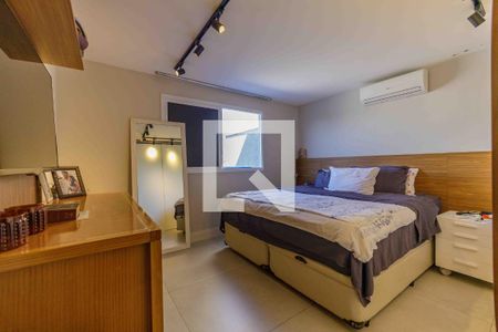 Apartamento à venda com 260m², 3 quartos e 3 vagasSuíte 2