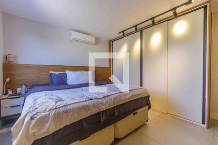 Apartamento à venda com 260m², 3 quartos e 3 vagasSuíte 2