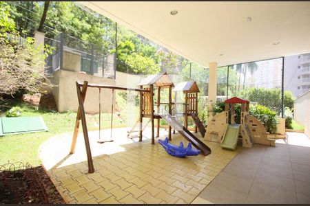 Apartamento à venda com 96m², 2 quartos e 2 vagasÁrea comum - Playground