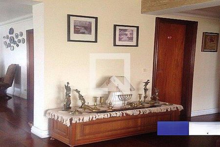 Apartamento à venda com 4 quartos, 226m² em Campo Belo, São Paulo