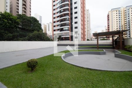 Apartamento à venda com 82m², 2 quartos e 1 vagaÁrea comum