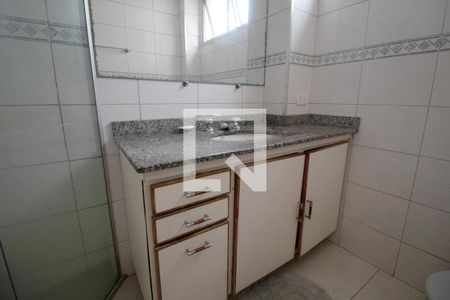Apartamento à venda com 82m², 2 quartos e 1 vagaBanheiro