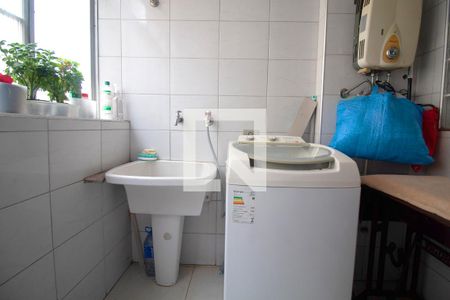 Apartamento à venda com 82m², 2 quartos e 1 vagaÁrea de Serviço