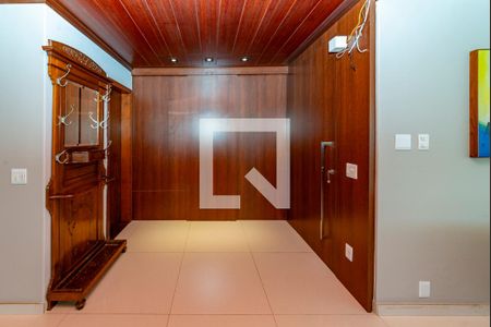 Apartamento à venda com 350m², 5 quartos e 3 vagasLavabo