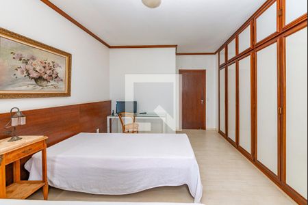 Apartamento à venda com 350m², 5 quartos e 3 vagasSuíte 3