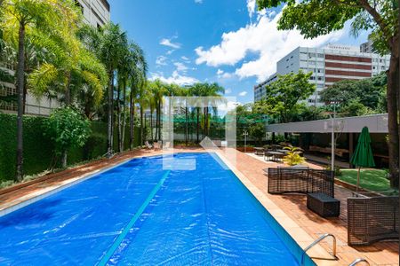 Apartamento à venda com 350m², 5 quartos e 3 vagasPiscina