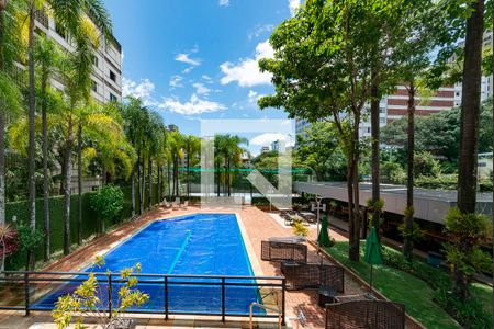Apartamento à venda com 350m², 5 quartos e 3 vagasPiscina