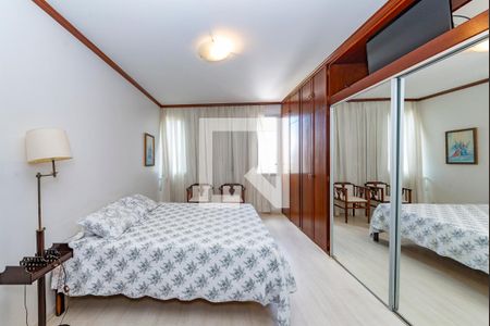 Apartamento à venda com 350m², 5 quartos e 3 vagasSuíte 4