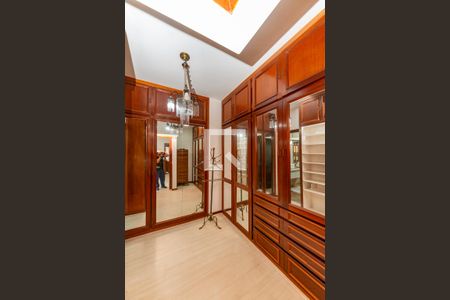 Apartamento à venda com 350m², 5 quartos e 3 vagasCloset da suíte 1