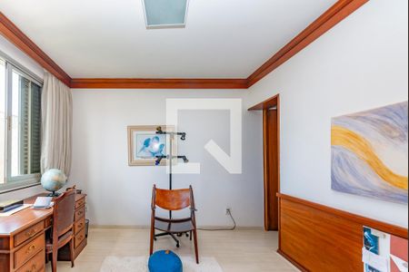 Apartamento à venda com 350m², 5 quartos e 3 vagasQuarto 5