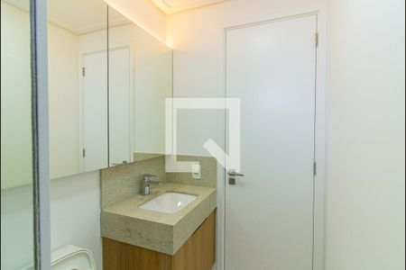 Apartamento à venda com 89m², 2 quartos e 2 vagas Apartamento à venda com 89m², 2 quartos e 2 vagasBanheiro da Suíte