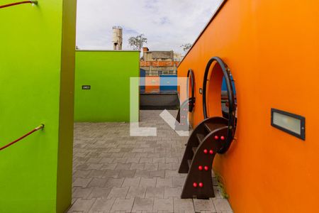 Apartamento à venda com 89m², 2 quartos e 2 vagas Apartamento à venda com 89m², 2 quartos e 2 vagasÁrea comum - Playground