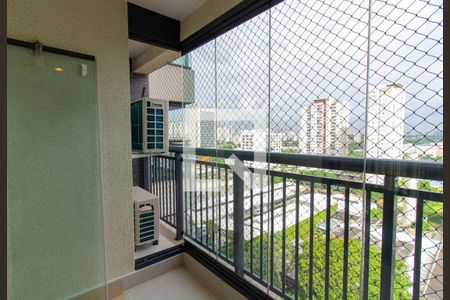 Apartamento à venda com 89m², 2 quartos e 2 vagas Apartamento à venda com 89m², 2 quartos e 2 vagasSuíte