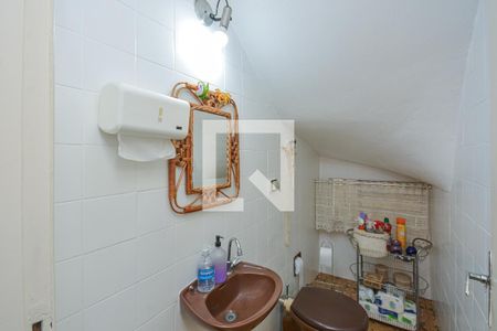 Casa à venda com 140m², 3 quartos e 2 vagasLavabo